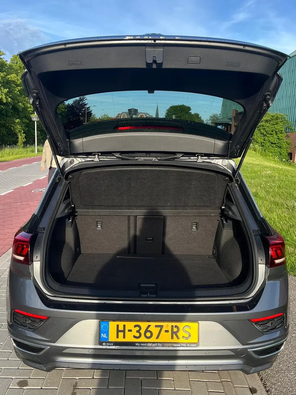 Volkswagen T-Roc R-Line 1.5 TSI 150pk 7-DSG 2019 Grijs uit 2019, foto 6