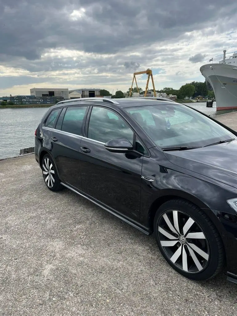 Volkswagen Golf Variant 1.5 TSI 150pk 7-DSG 2019 Zwart uit 2019, foto 3