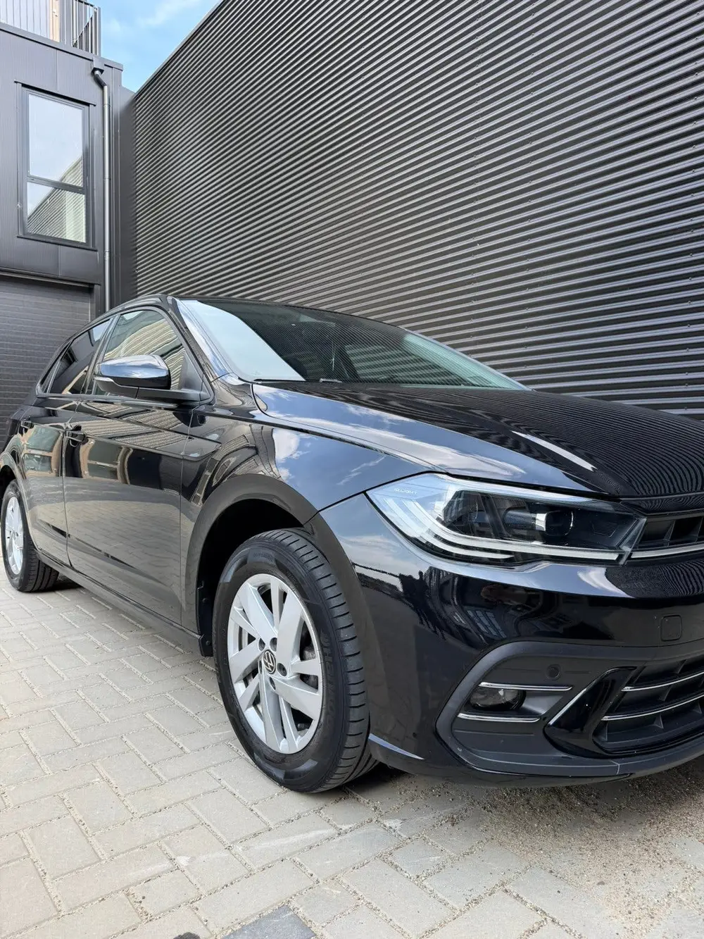 Volkswagen Polo 1.0 TSI 95pk Dsg-7 2022 Zwart uit 2022, foto 4