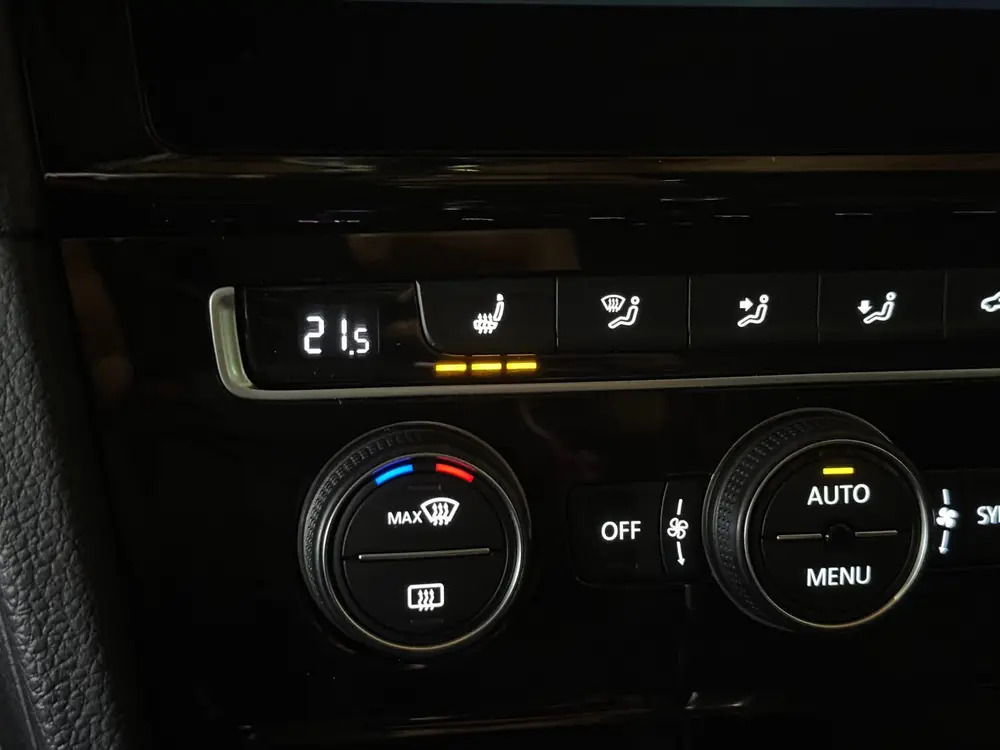 Volkswagen Golf VII Golf 7.5 1.0 TSI 7-DSG 2018 Pano Digital Dash uit 2019, foto 15