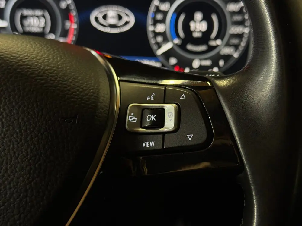 Volkswagen Golf VII Golf 7.5 1.0 TSI 7-DSG 2018 Pano Digital Dash uit 2019, foto 17