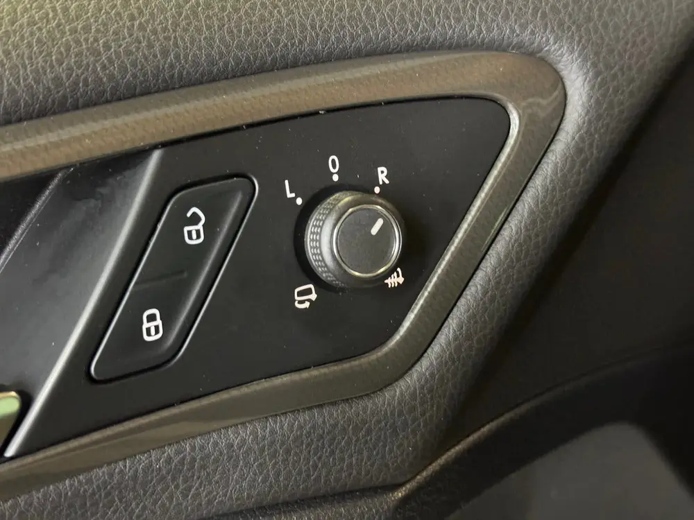 Volkswagen Golf VII Golf 7.5 1.0 TSI 7-DSG 2018 Pano Digital Dash uit 2019, foto 19