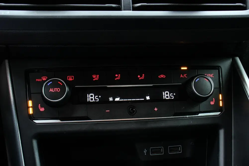 Volkswagen Polo 1.0 TSI Comfortline ACC/DSG/Stoelverwarming uit 2019, foto 14