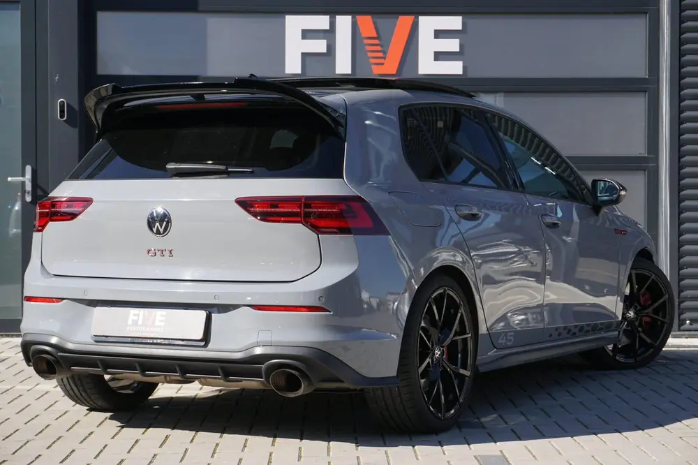 Volkswagen Golf GTI CS 45Jahre 400pk/ Akra/ Stage 1/ Pano uit 2021, foto 2