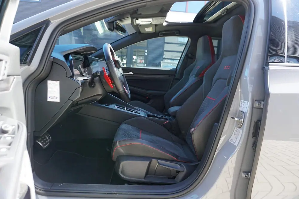 Volkswagen Golf GTI CS 45Jahre 400pk/ Akra/ Stage 1/ Pano uit 2021, foto 7