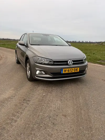 Volkswagen Polo 1.0 TGI 90pk 2020 Grijs uit 2020