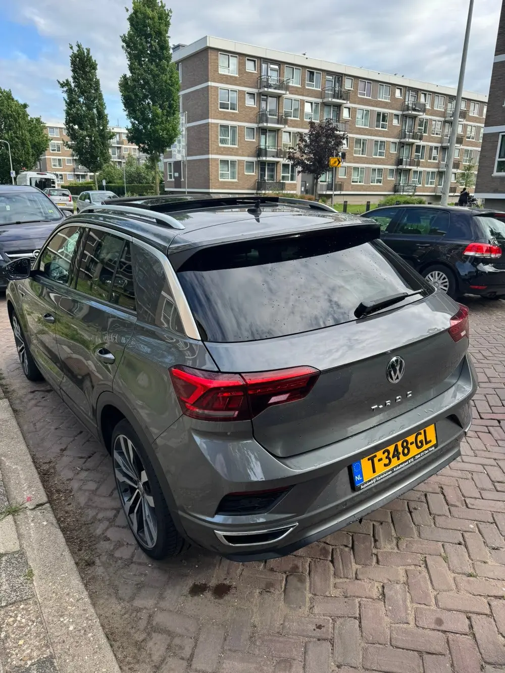 Volkswagen T-Roc 1.5 TSI 150pk 7-DSG 2019 Grijs uit 2019, foto 3