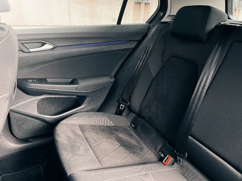 Volkswagen Golf 1.5 Etsi Stoelverw, Carplay, Camera, ACC uit 2020, foto 15