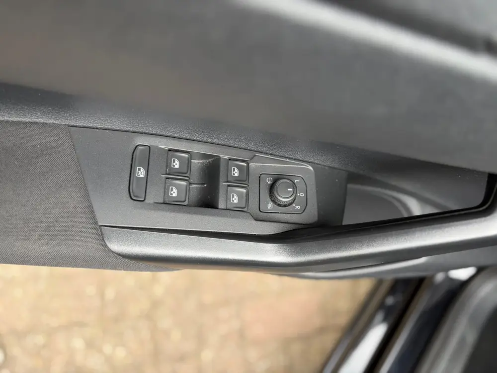 Volkswagen Polo 1.0 2022 Black ed. Lane/Frontassist| Dig Cok uit 2022, foto 7