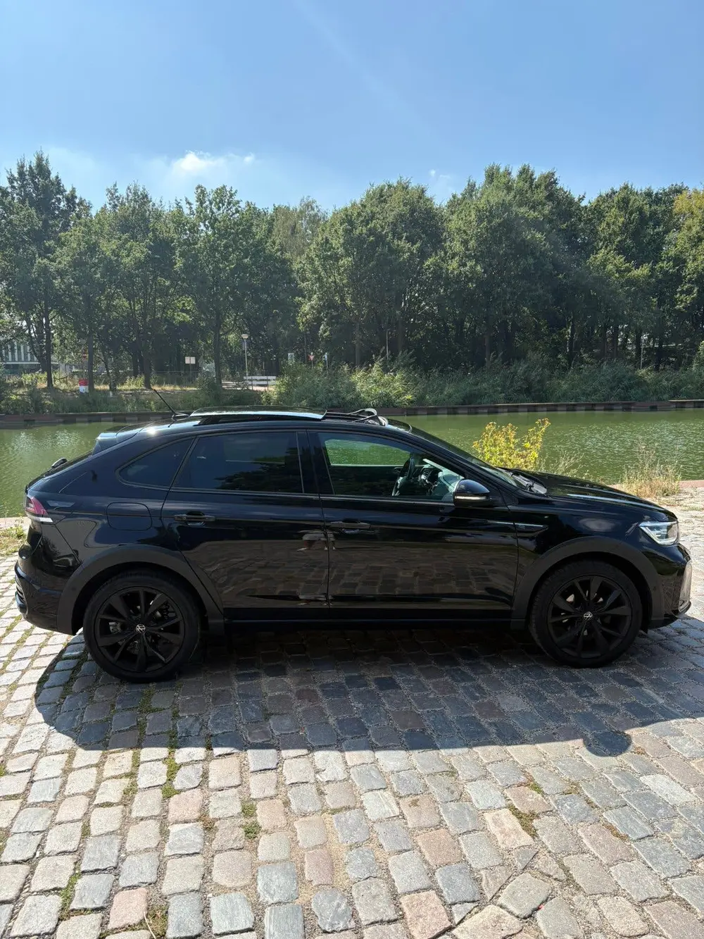 Volkswagen Taigo 1.5 TSI 150pk Dsg-7 2022 Zwart uit 2022, foto 5