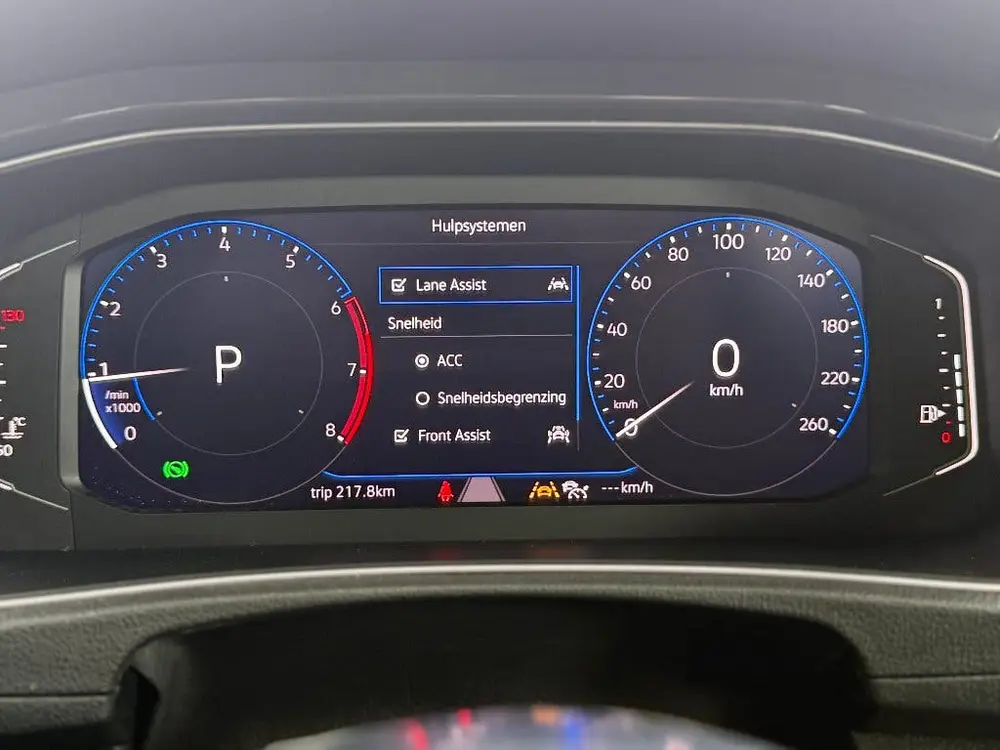 Volkswagen T-Roc R-Line 1.5 TSI DSG|PANO|VIRTUEEL|BEATS|LANE uit 2020, foto 14