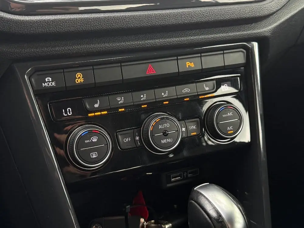 Volkswagen T-Roc R-Line 1.5 TSI DSG|PANO|VIRTUEEL|BEATS|LANE uit 2020, foto 18