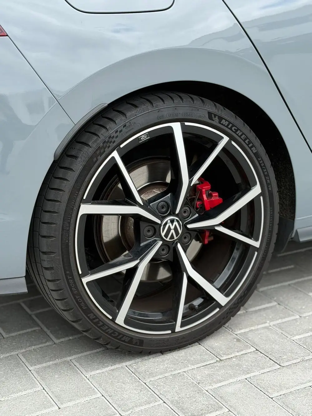 Volkswagen Golf 8 GTI Clubsport 2022 uit 2022, foto 4