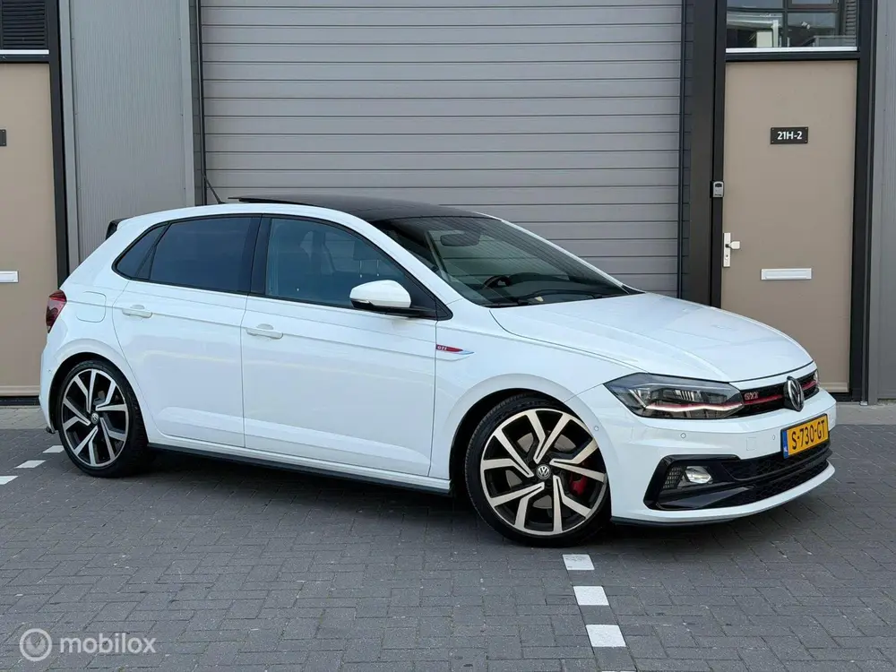 Volkswagen Polo 2.0 GTI / Pano / Virtual / Beats / ACC / Cam uit 2019, foto 2