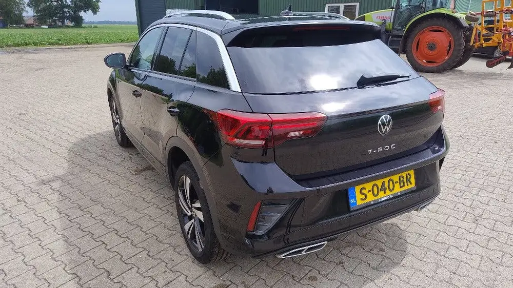 Volkswagen T-Roc 1.0 TSI 110pk 2023 Zwart uit 2023, foto 5
