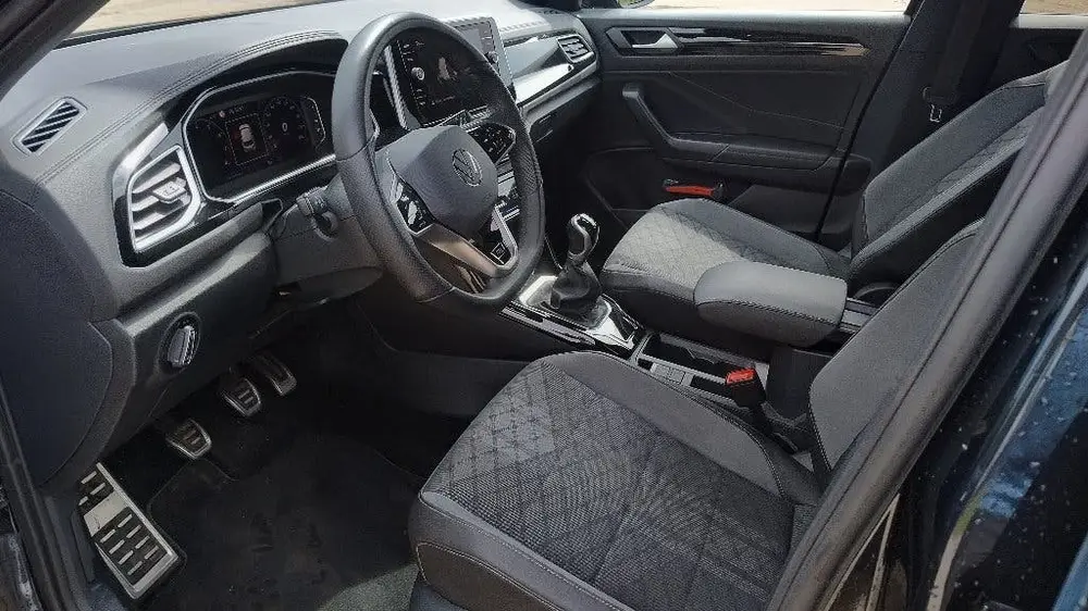 Volkswagen T-Roc 1.0 TSI 110pk 2023 Zwart uit 2023, foto 8