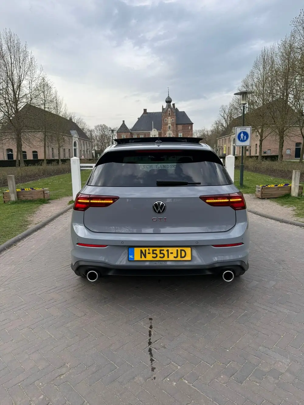 Volkswagen Golf 2.0 TSI 245pk 7-DSG 2021 Grijs uit 2021, foto 7