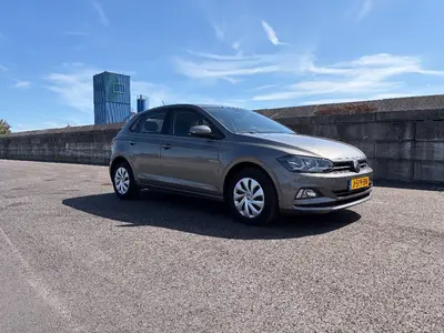 Volkswagen Polo 1.0 TSI Comfortline 95pk 2020 Grijs uit 2020