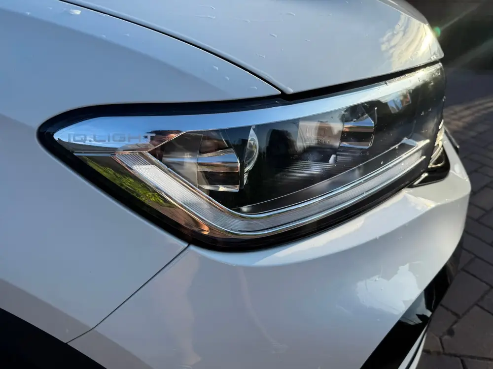 Volkswagen T-Roc 1.5 3x R-Line Pano| Cam| Keyless| Black uit 2022, foto 4