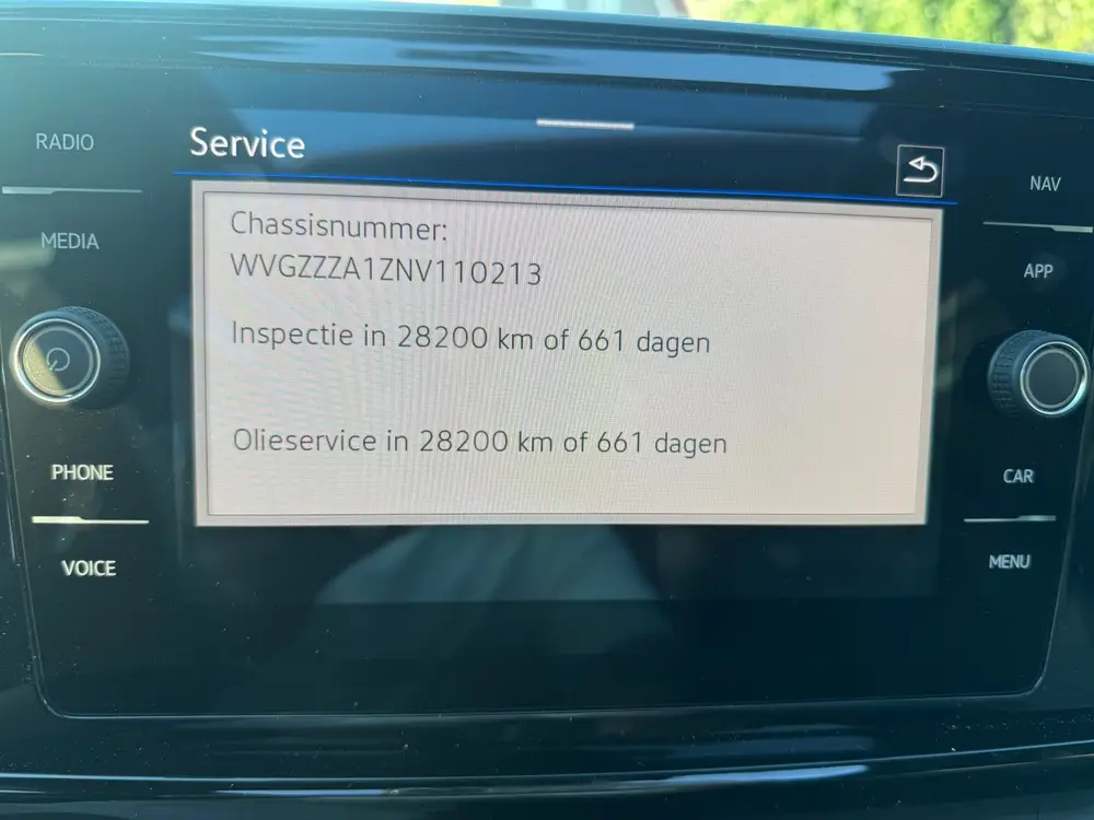 Volkswagen T-Roc 1.5 3x R-Line Pano| Cam| Keyless| Black uit 2022, foto 9