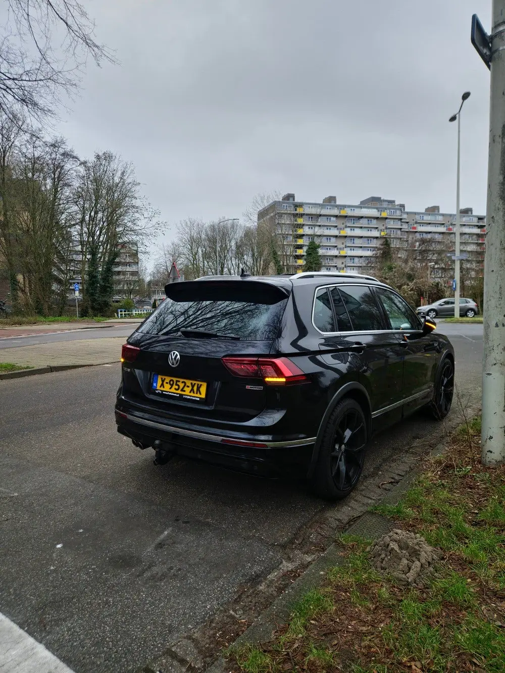Volkswagen Tiguan 2.0 TSI 190pk 4Motion R-Line DSG uit 2019, foto 5