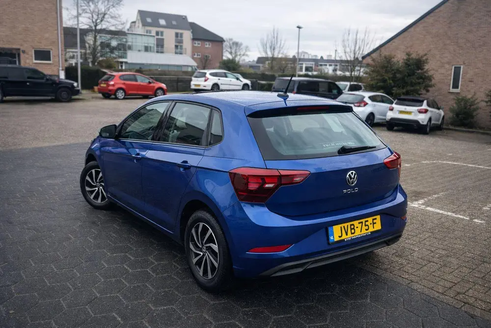 Volkswagen Polo 1.0 TSI 95pk DSG-7 2023 Blauw uit 2023, foto 2