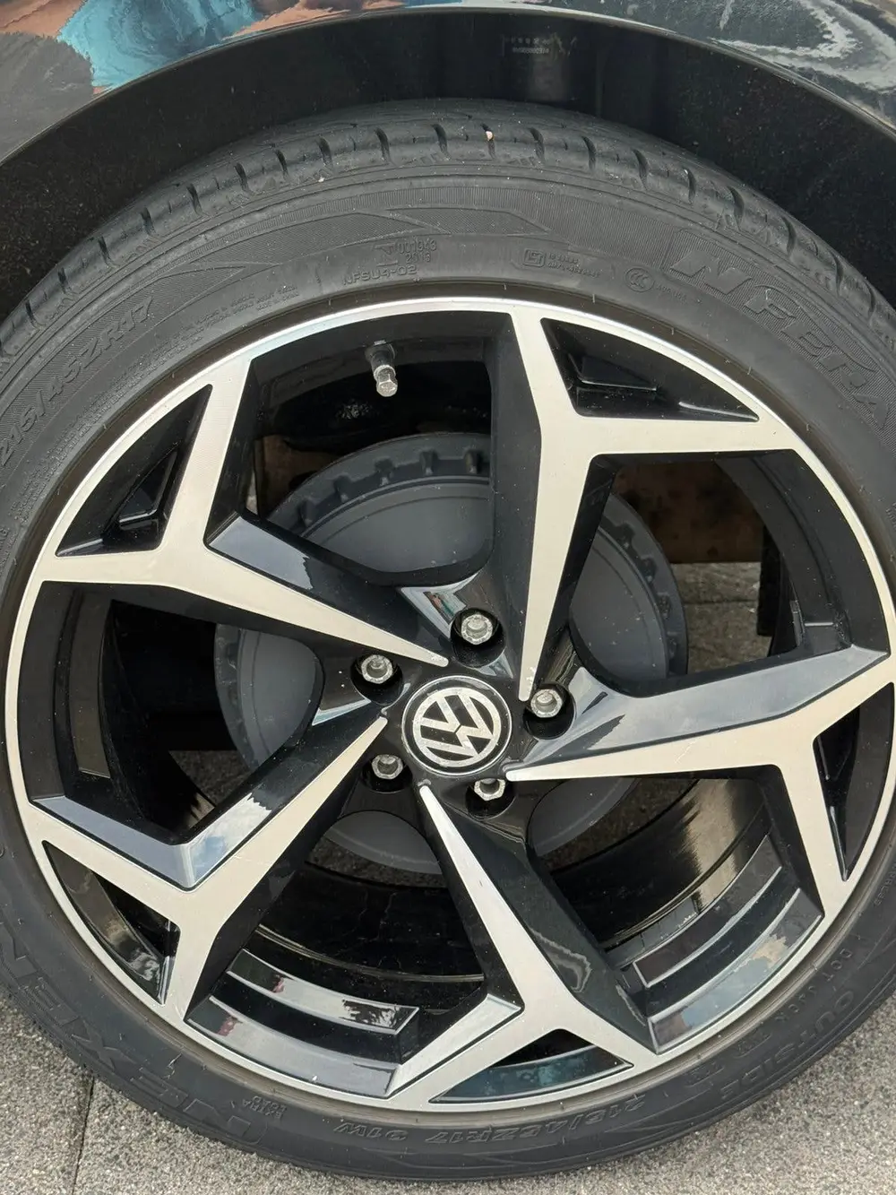 Volkswagen Polo 1.0 TSI 2019 Digital dash, R-Line velgen uit 2019, foto 6