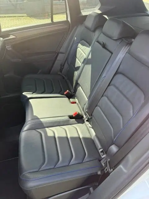 Volkswagen Tiguan 2.0 TSI R 75 Edition 4Motion 320PK pano uit 2021, foto 12
