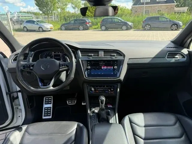 Volkswagen Tiguan 2.0 TSI R 75 Edition 4Motion 320PK pano uit 2021, foto 18