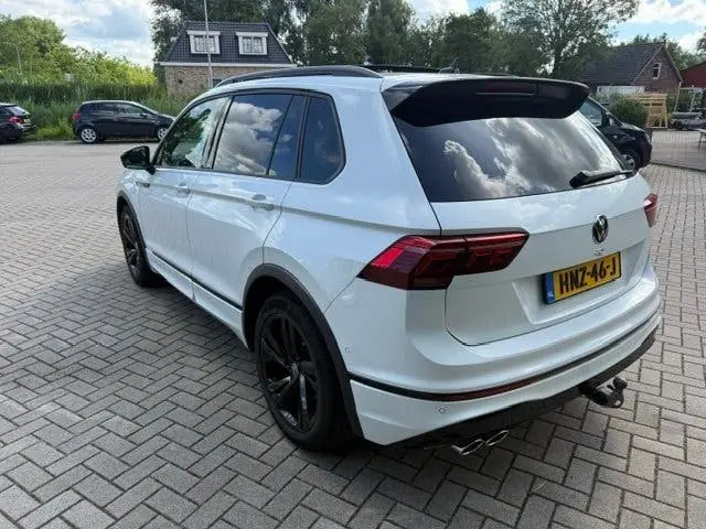 Volkswagen Tiguan 2.0 TSI R 75 Edition 4Motion 320PK pano uit 2021, foto 3