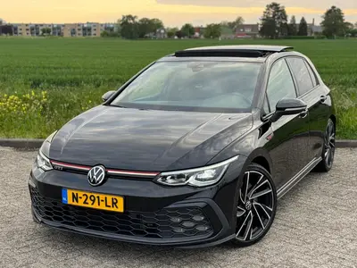 Volkswagen Golf 2.0 TSI 245pk Pano / LED / Camera Aut. uit 2020