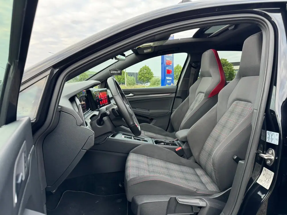 Volkswagen Golf 2.0 TSI 245pk Pano / LED / Camera Aut. uit 2020, foto 11