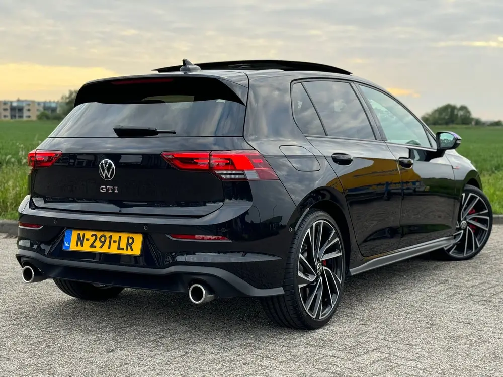 Volkswagen Golf 2.0 TSI 245pk Pano / LED / Camera Aut. uit 2020, foto 8