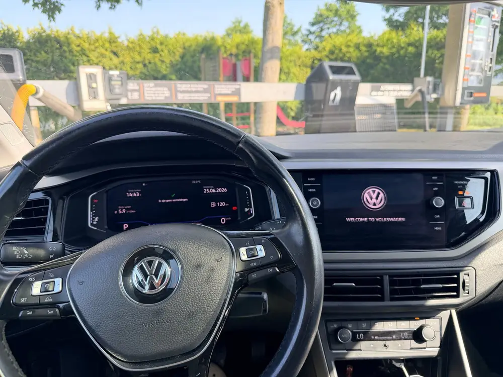 Volkswagen Polo R line ext. Volkswagen Polo 1.0 TSI 95pk 7-DSG 2019 Grijs uit 2019, foto 15