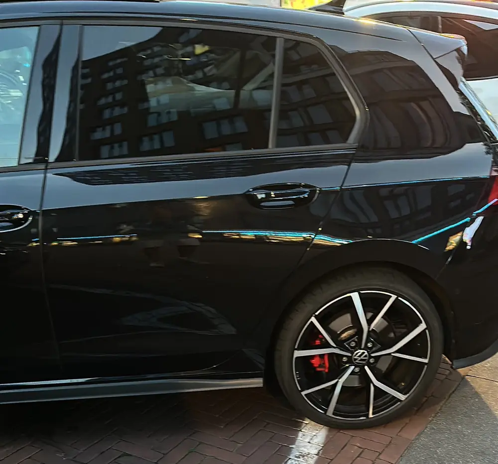 Volkswagen Golf 2.0 TSI 245pk 7-DSG 2020 Zwart uit 2020, foto 14