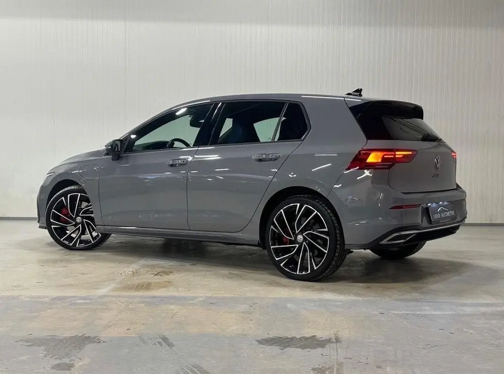 Volkswagen Golf 1.4 Ehybrid 245pk DSG 2021 Grijs uit 2021, foto 9