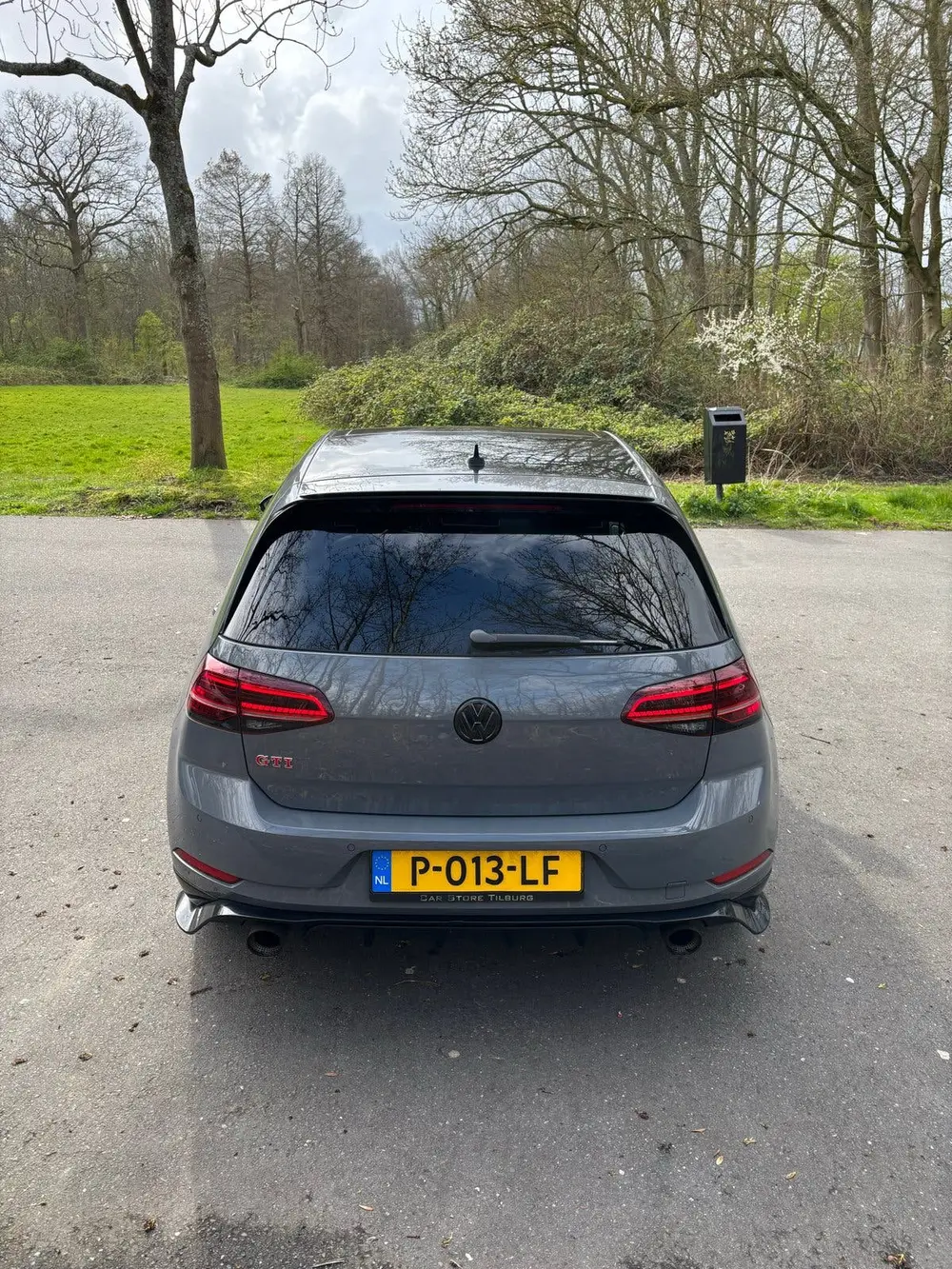 Volkswagen Golf VII Golf GTI TCR 2.0 TSI 290pk AKRA 7-DSG 2019 Grijs uit 2019, foto 2