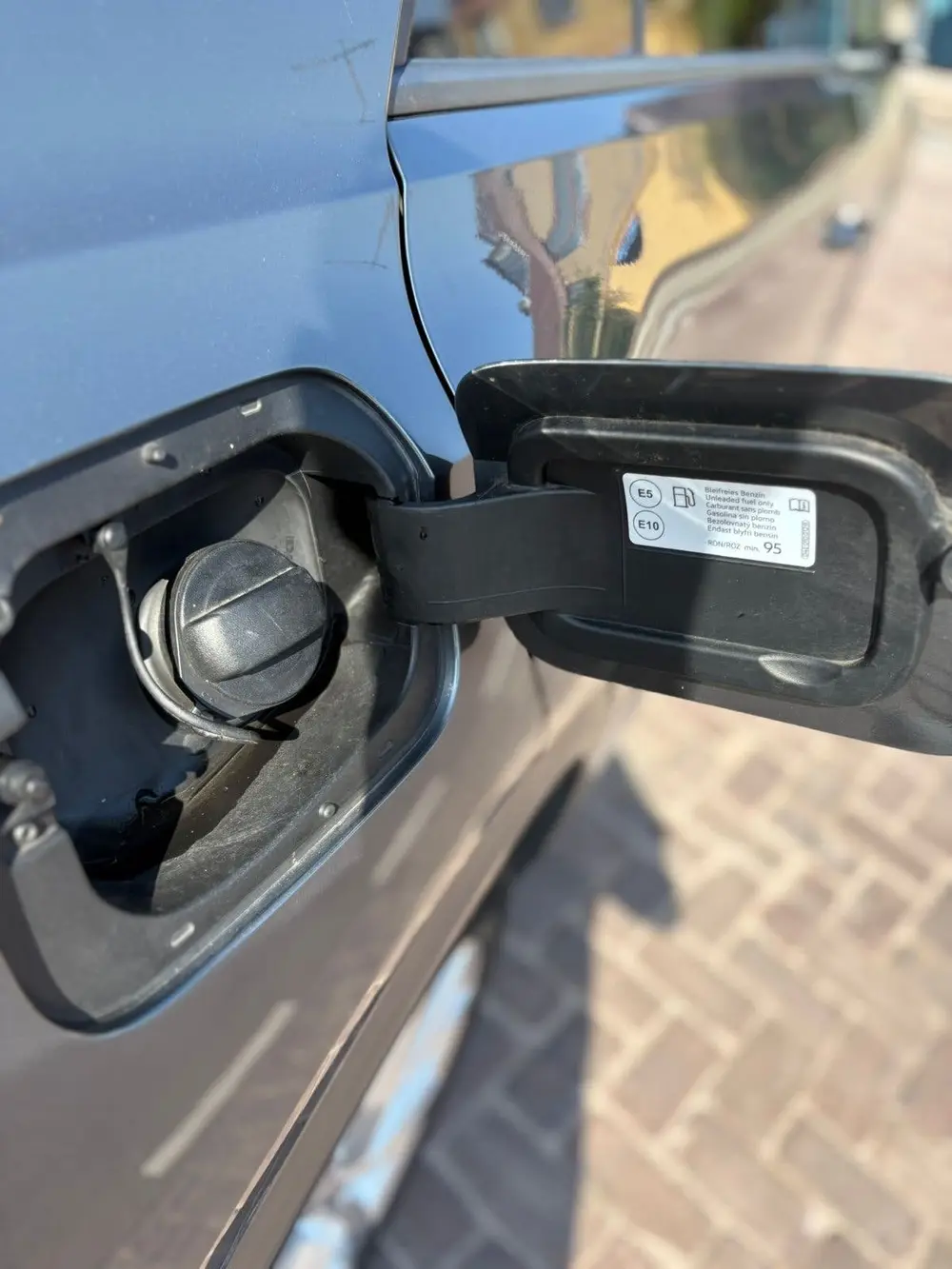 Volkswagen T-Roc 1.5 TSI 150pk 7-DSG 2019 Grijs uit 2019, foto 16