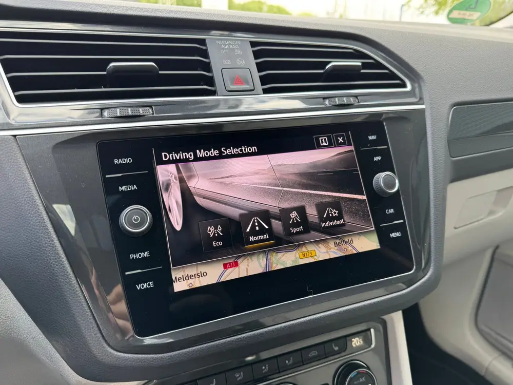 Volkswagen Tiguan 1.5 TSI R-Line I Pano I Leder I 360 Camera uit 2019, foto 15