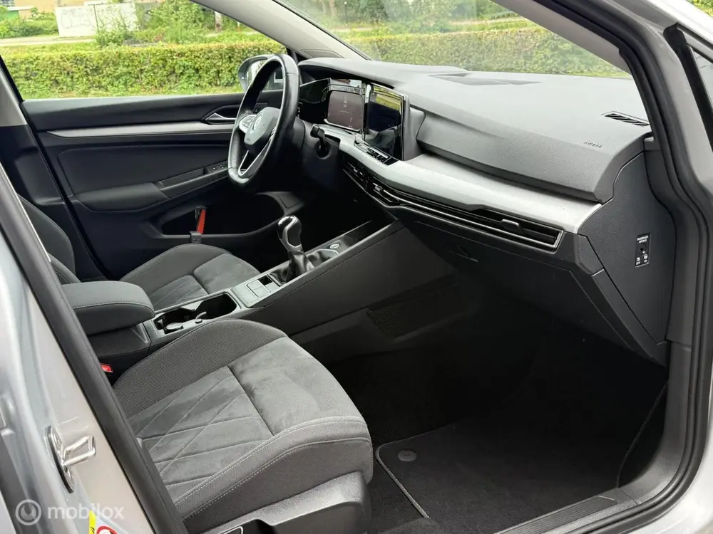 Volkswagen Golf 1.0 TSI NAVI/SFEER/CRUISE/STOEL.VW uit 2021, foto 4