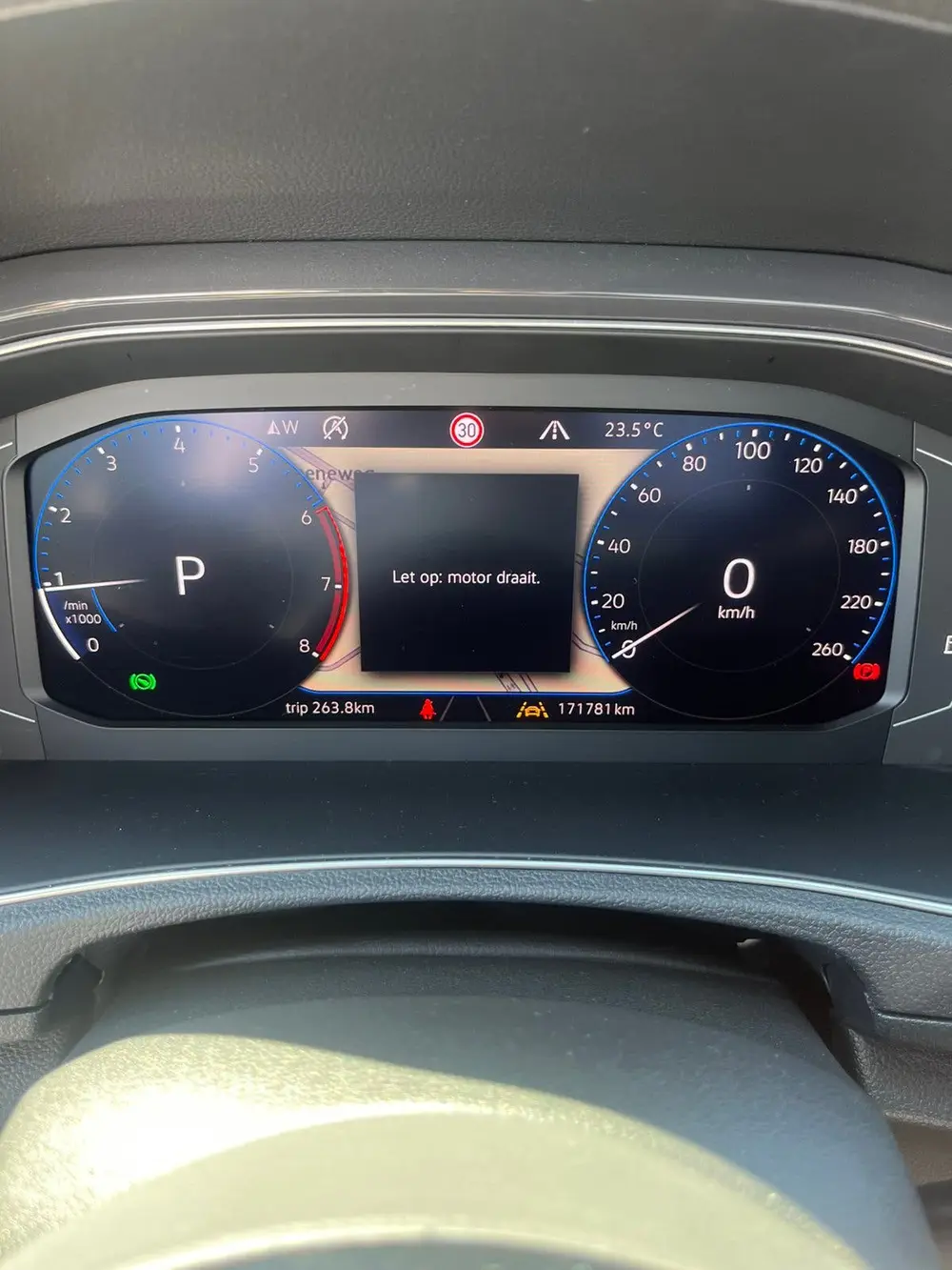 Volkswagen T-Roc 1.5 TSI 150pk 2019 Grijs uit 2019, foto 16