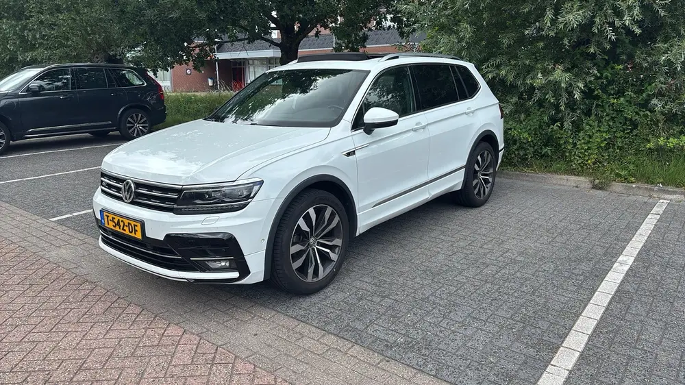 Volkswagen Tiguan Allspace Tiguan 2.0 TDI 150pk 7-DSG 2019 Wit uit 2019