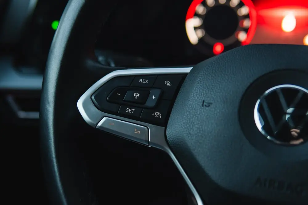 Volkswagen Golf DSG|Fabrieksgarantie|Panoramadak|GTI-velgen uit 2021, foto 11