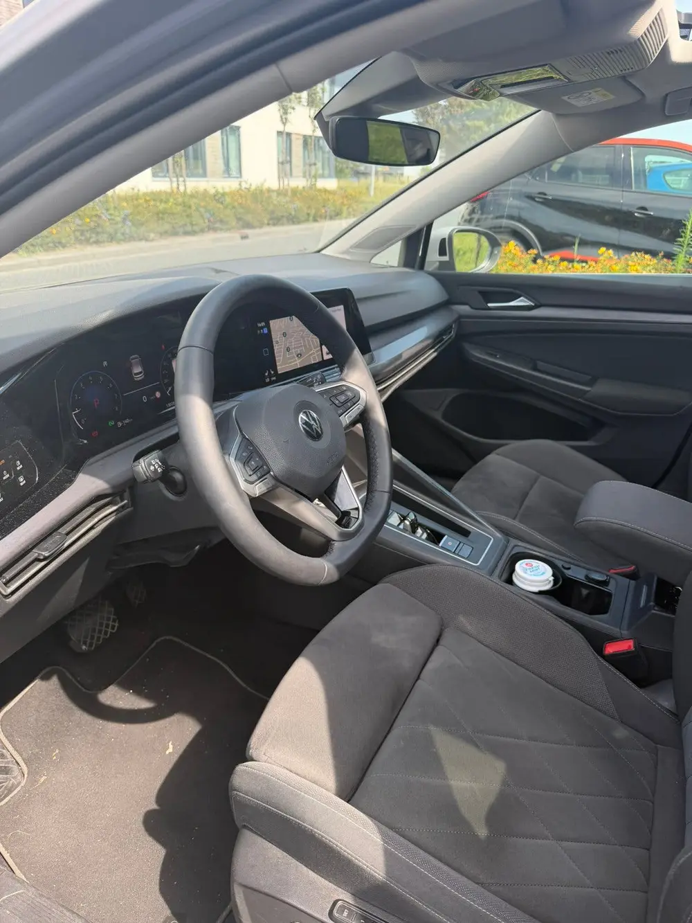 Volkswagen Golf 1.5 eTSI Style DSG 150 PK uit 2020, foto 10