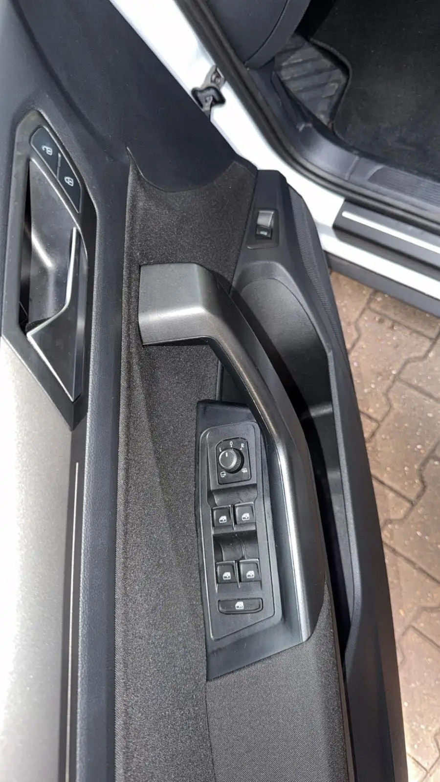 Volkswagen T-Roc Vw TROC 1.5 TSI DSG Automaat pano/virtual/keyl/camera/acc/ uit 2022, foto 14