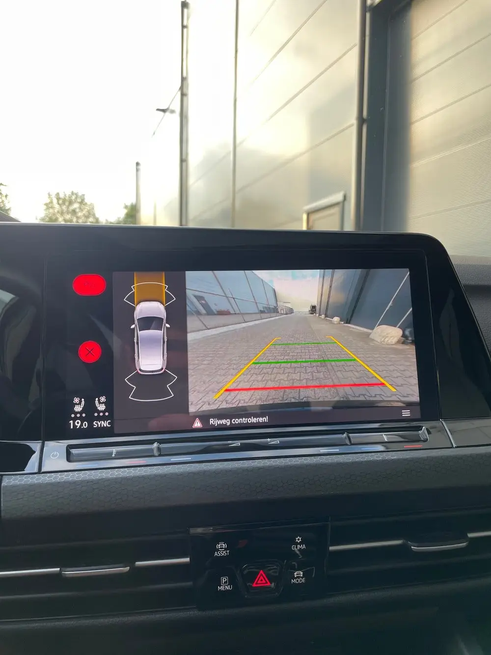 Volkswagen Golf 2.0 TSI 7-DSG 2021 Zwart uit 2021, foto 18