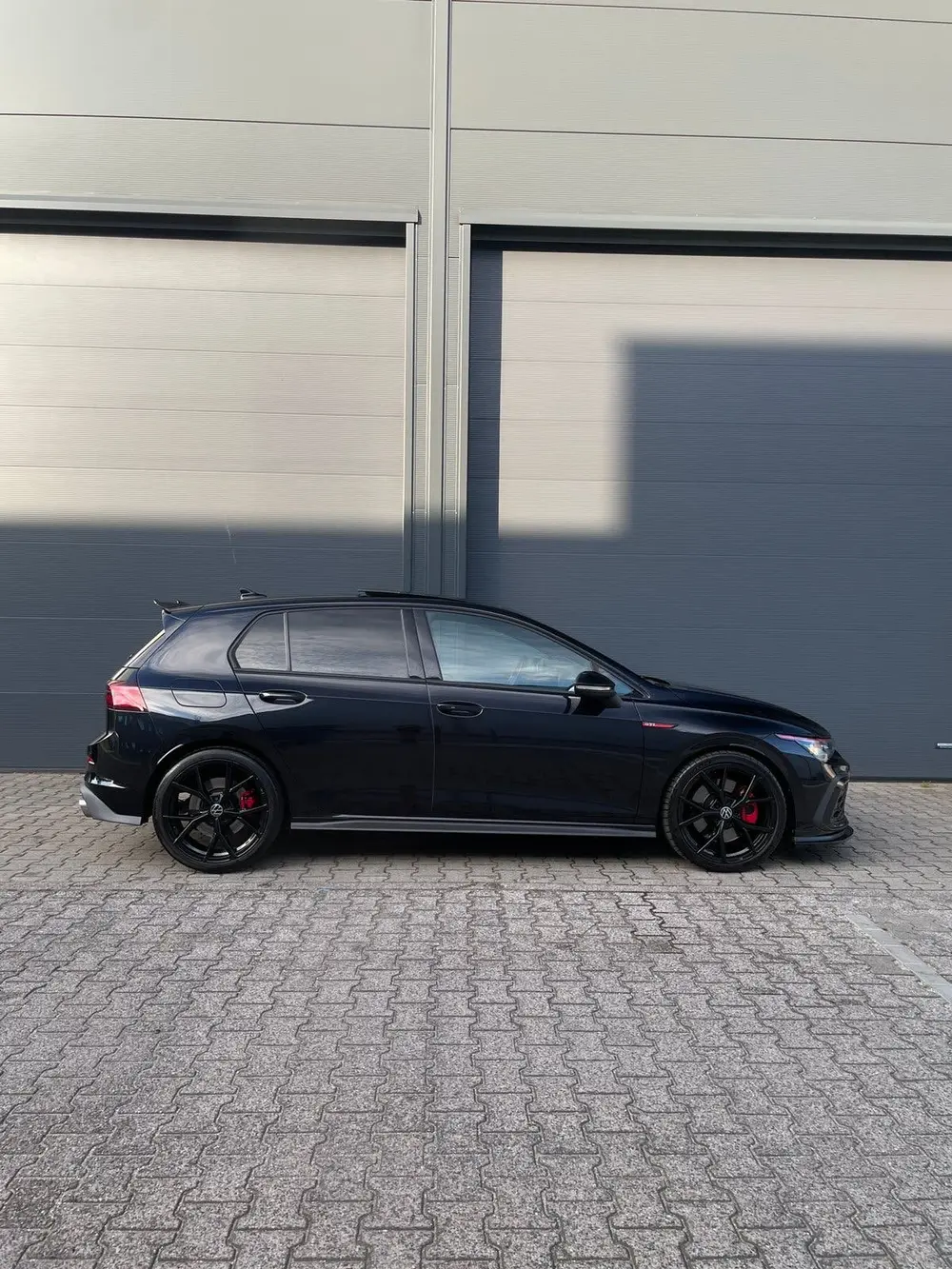 Volkswagen Golf 2.0 TSI 7-DSG 2021 Zwart uit 2021, foto 6
