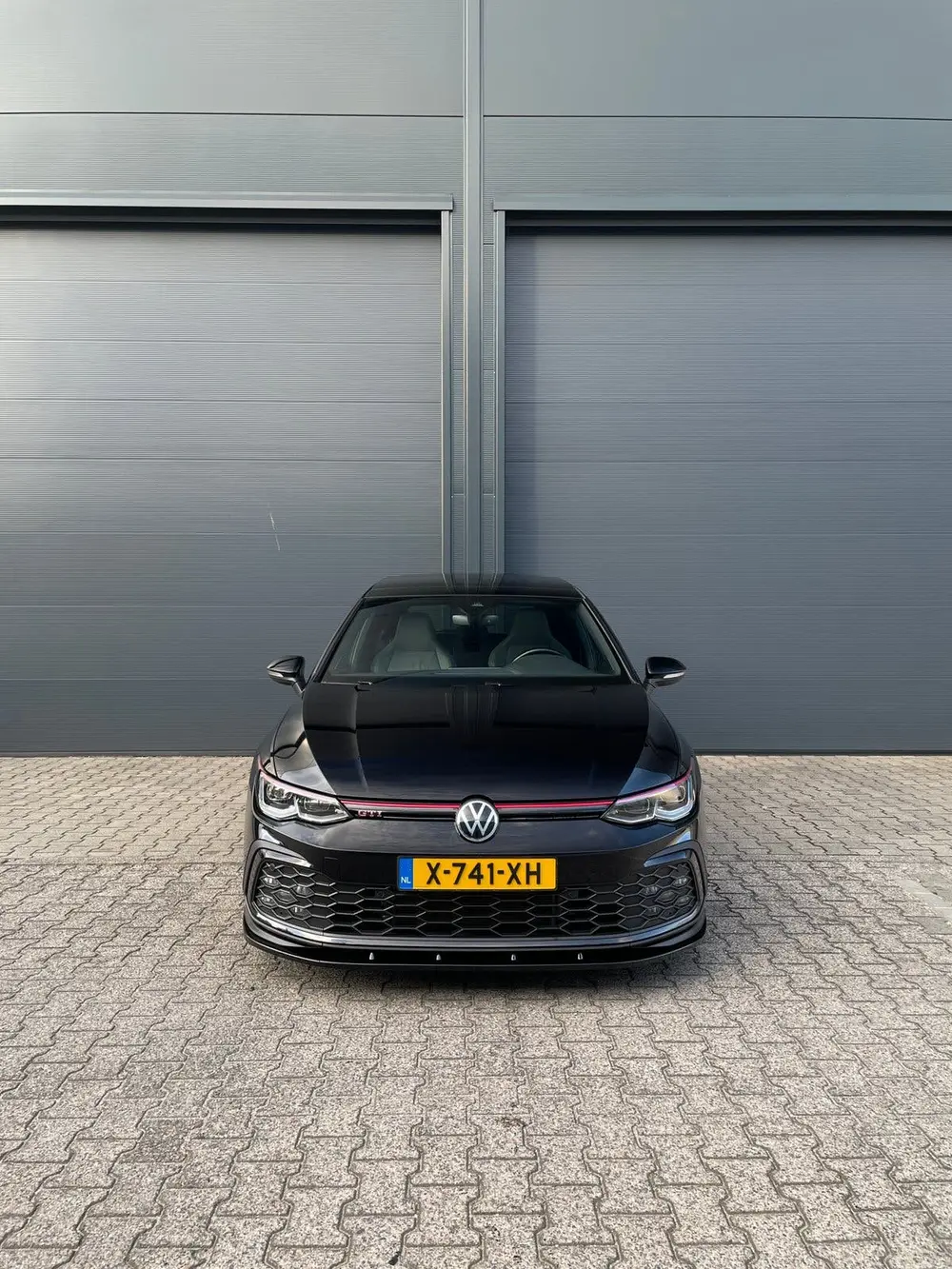Volkswagen Golf 2.0 TSI 7-DSG 2021 Zwart uit 2021, foto 8