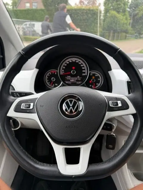 Volkswagen Up! UP, 1.0 BEATS 65PK 5D 2020 Wit 5-drs uit 2020, foto 16