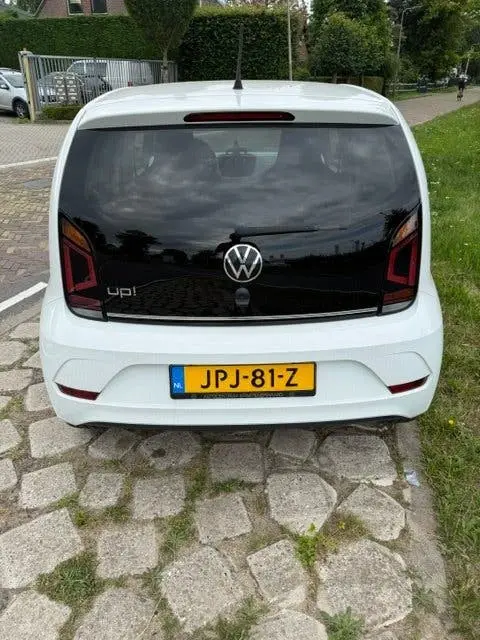 Volkswagen Up! UP, 1.0 BEATS 65PK 5D 2020 Wit 5-drs uit 2020, foto 5